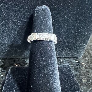 Rare Design Silver Band